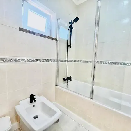 Brisamar Oceans Албуфейра